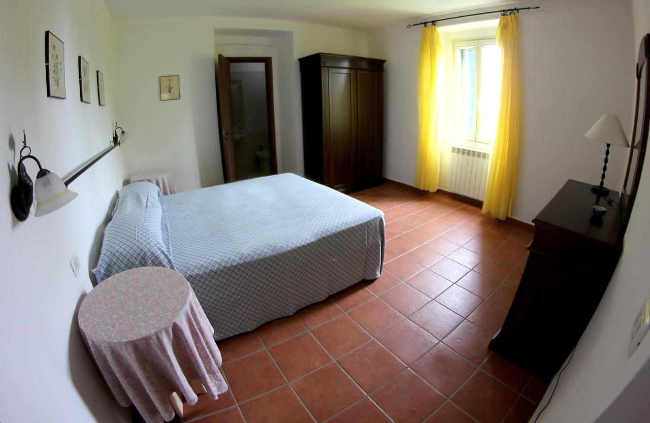 Tenuta Conte Ruggero Santa Domenica  Eksteriør billede