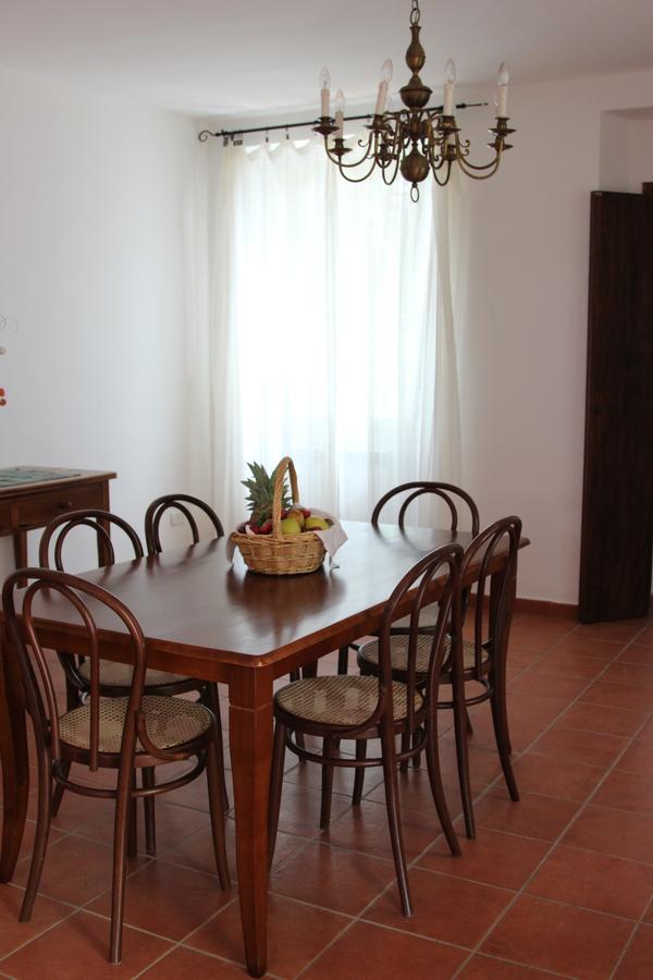 Tenuta Conte Ruggero Santa Domenica  Eksteriør billede